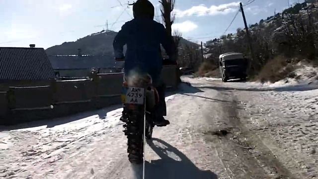 Снег в крыму или санки и мотоцикл смотреть онлайн