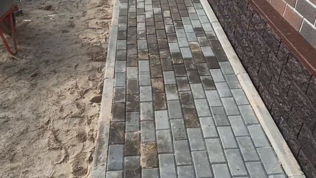 Кладу брусчатку Эконом варианта. смотреть онлайн