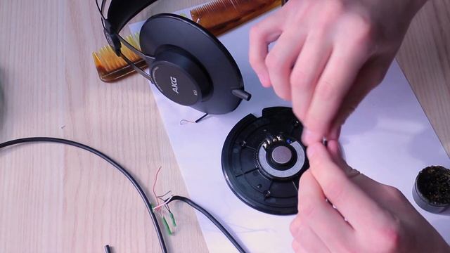 Ремонт наушников AKG K52 смотреть онлайн