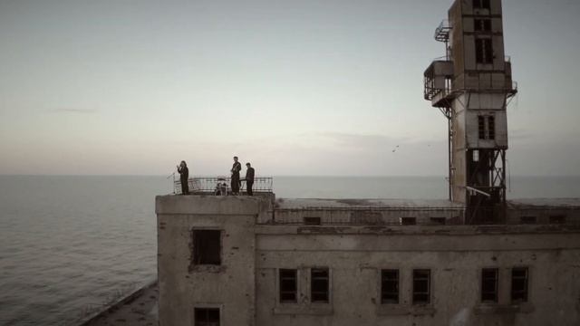 Toxic Band - НУЖНО смотреть онлайн