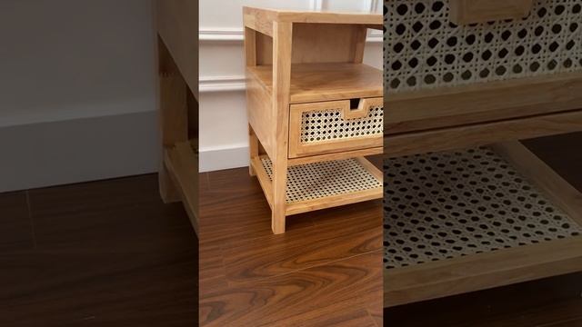 Tab đầu giường gỗ mix mây đan mắt cáo - 3 ngăn смотреть онлайн