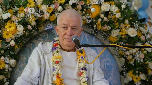 Е.М. Чайтанья Чандра Чаран прабху. Гуру-Крипа 2022 (Минск, Беларусь) смотреть онлайн