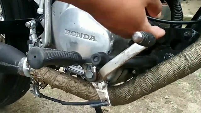 Honda GL 100 Custom Japstyle || Pake Shock Upside-Down !!! Mesin Standard!!! смотреть онлайн