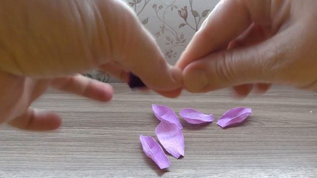 Весенний букет из гофрированной бумаги в горшке/Идея для подарка смотреть онлайн