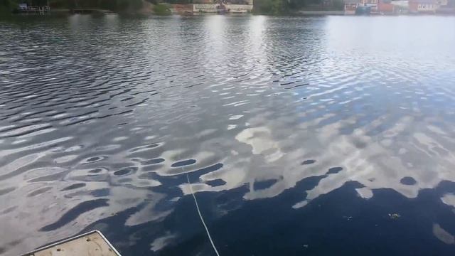 Поисковый магнит Первый заброс и находки Рыбалка на магнит Magnet Fishing смотреть онлайн