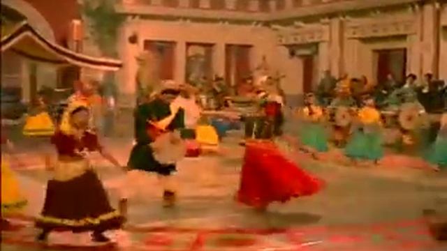 "HOTO PE AISEE BAAT DABA KE"BY LATA & BHUPENDRA,M:S.D BURMAN-"JEWEL THIEF-1967" смотреть онлайн