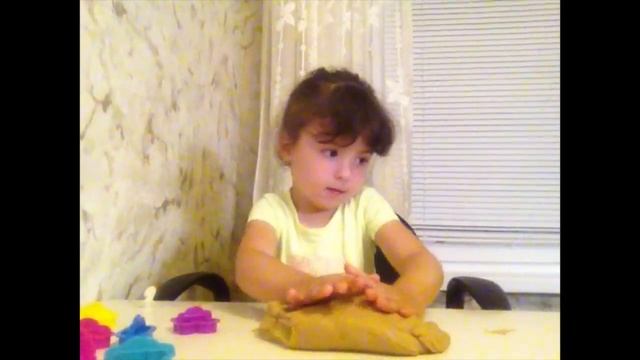 Сегодня готовим имбирное печенье. Месим тесто)) смотреть онлайн