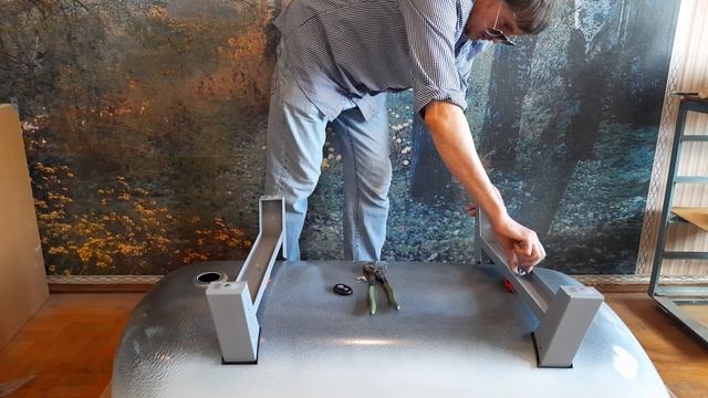 Как прикрутить к ванне ножки. смотреть онлайн