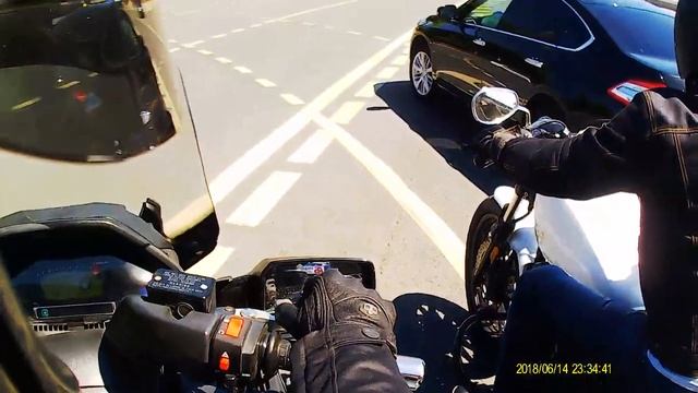 Мотопокатушки на Suzuki burgman 650 Москва Центр смотреть онлайн