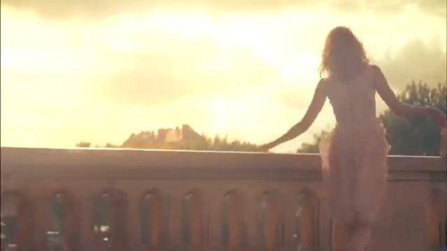 Joy Forever by Jean Patou. Directed by Frederic Auerbach смотреть онлайн