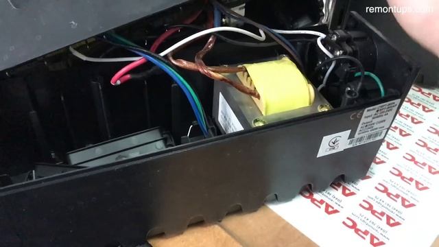 Powercom RPT - За что так дёшиво?