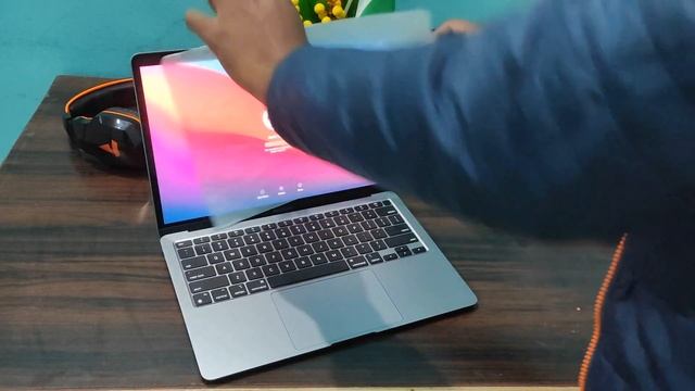 MacBook M1 Unboxing | Is it worthy?| Student Discount | Card Discount | Full Details | Everything! смотреть онлайн