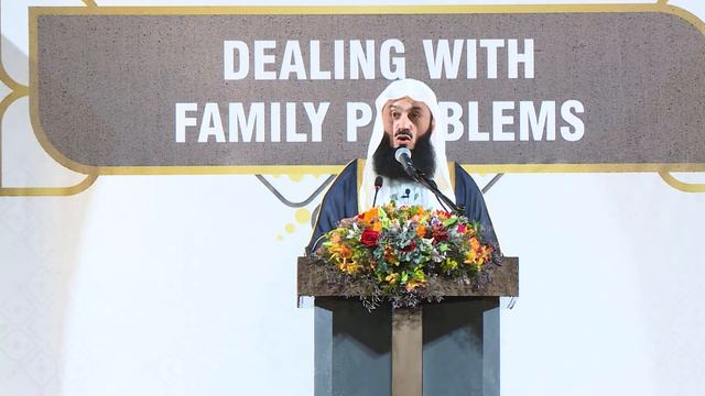 The Vice president attends religious lecture by Dr Ismail Ibn Musa Menk смотреть онлайн