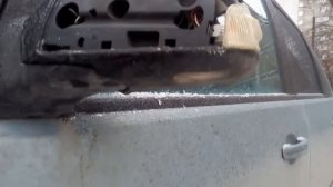 Ford C-Max как 
снять крышку у зеркала