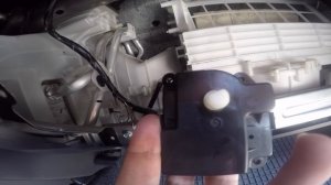 Suzuki Grand Vitara застучала заслонка рециркуляции воздуха