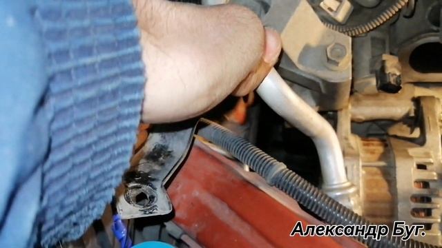 Снятие генератора и его кронштейна. Nissan Note E11 1,6 смотреть онлайн