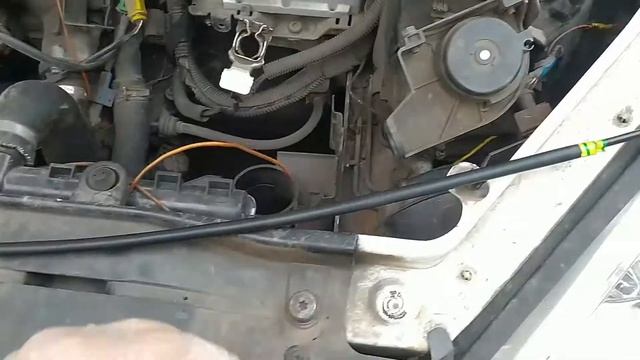 замена троса газа peugeot 307 пежо 307 трос газа.