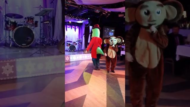 Crocodile Gena and Cheburashka. смотреть онлайн