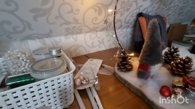 Готовы вы к моему творческому беспорядку?🎅🌲 смотреть онлайн