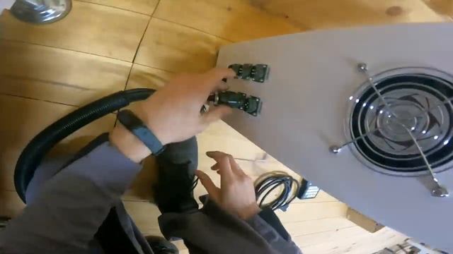 РАСПАКОВКА ФРЕЗЕРНОГО СТАНКА WATTSAN 0609 MINI! ТЕПЕРЬ ПОЛНЫЙ КОМПЛЕКТ! смотреть онлайн