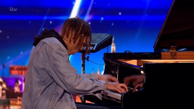 Британия ищет талантов Tokio Myers Amazing Artist2017 смотреть онлайн