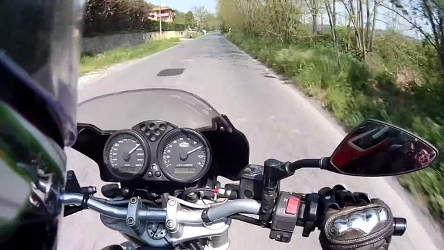 TEST Ducati Monster 620 i.e. DARK una moto SOCIAL. TOP SPEED + 0 -100...e oltre... смотреть онлайн