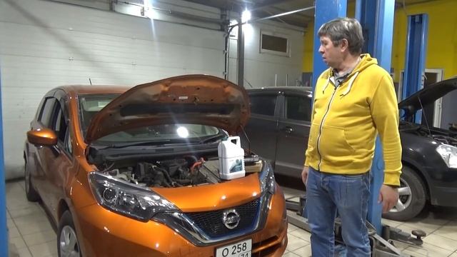 ТО Nissan Note e-POWER. Замена АНТИФРИЗА G11, масла в ДВС и редукторе. смотреть онлайн