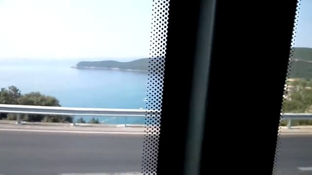 Едем на пляж Яз в Черногории смотреть онлайн