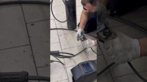 Ремонт крышки багажника на Приоре. Разорвало басом