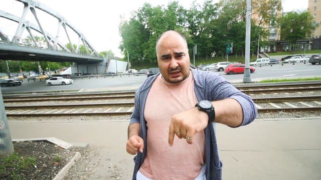 Обязательно к просмотру! Как нас дурят потолочники? Отвечает Сеньор Потолок. смотреть онлайн