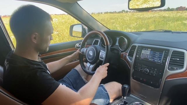 Обзор Jeep Grand Cherokee WK2 3.0 CRD смотреть онлайн