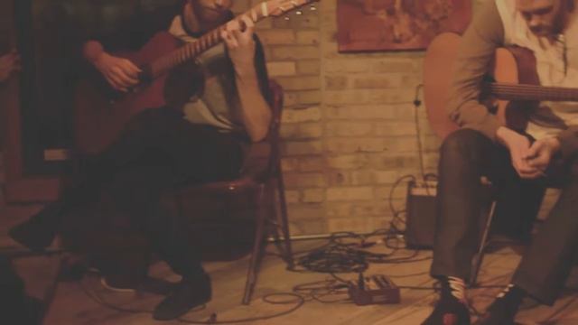 Adam Bjoraker, William Boule, Brian Burke - LIVE Var Gallery: UWM Finger Style Guitar смотреть онлайн