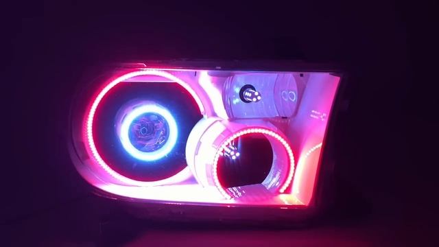 Toyota Tundra Custom Retrofit Headlights with ORACLE Halos смотреть онлайн