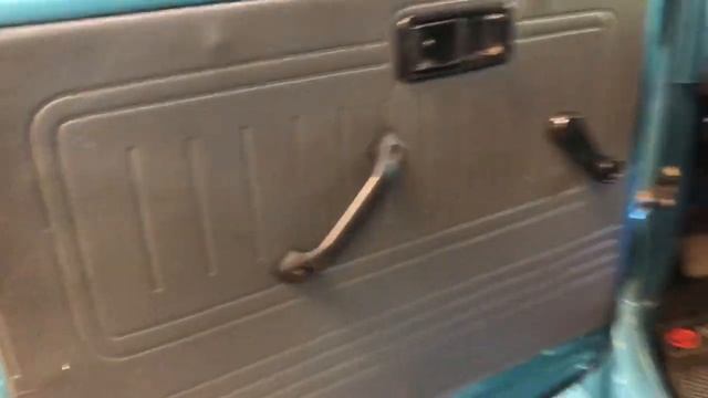 1984 toyota Fj40 смотреть онлайн