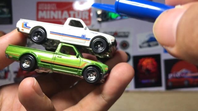 Bedah diecast Hotwheels Datsun 620 vs Volkswagen Beetle pickup moon eyes смотреть онлайн