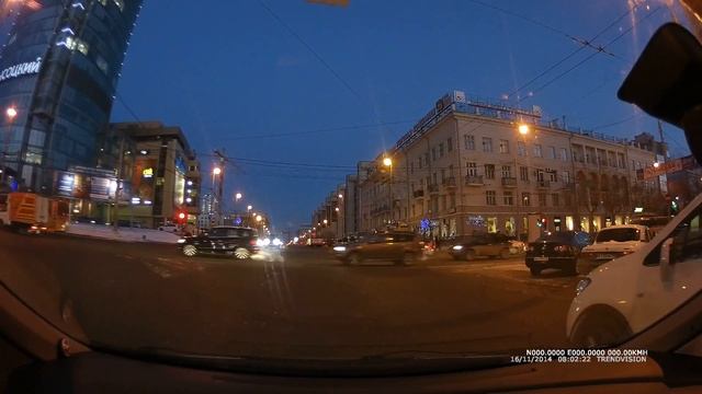 Видео TrendVision Mr 700 сумерки тест форумповидеорегистраторам рф смотреть онлайн