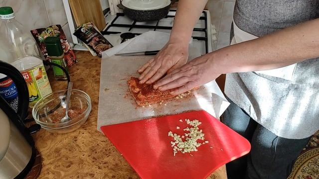 Сало сухого посола с чесноком. смотреть онлайн