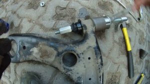 Замена сайлентблоков передних рычагов Skoda Fabia (а так же Vw Polo и Skoda Rapid)