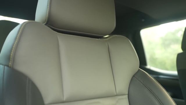 شفروليه سلفرادو تنافس فورد رابتر؟ Chevrolet Silverado ZR2 смотреть онлайн