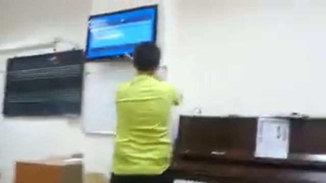 Вот до чего детей довели. смотреть онлайн