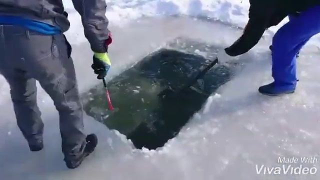 Купание в проруби смотреть онлайн
