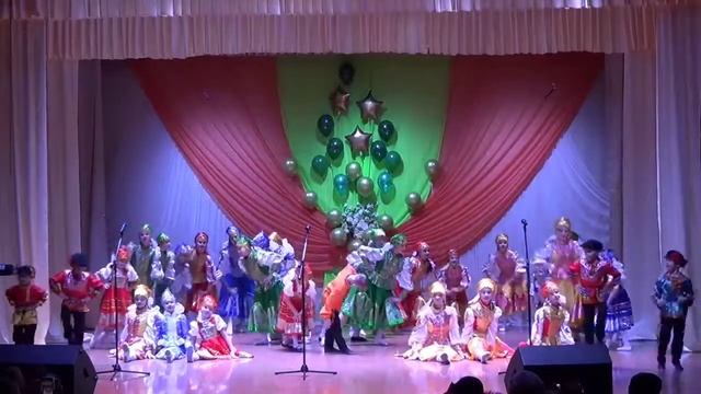 Танец "Русские зимы" - Народный театр игры "Смешинка" 23 февраля 2021 г. смотреть онлайн