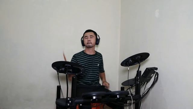 Paramore - That's What You Get (Drum Cover) смотреть онлайн