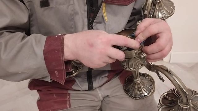 Обзор и сборка люстры с переделыванием на два включения - снято на видео