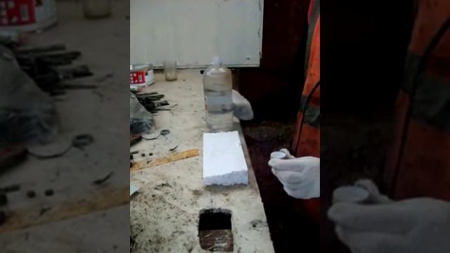 Растворяем кусок пенопласта смотреть онлайн
