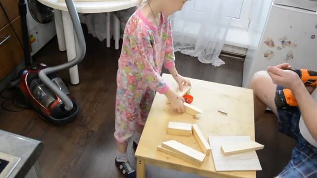 Кормушка для птиц своими руками смотреть онлайн