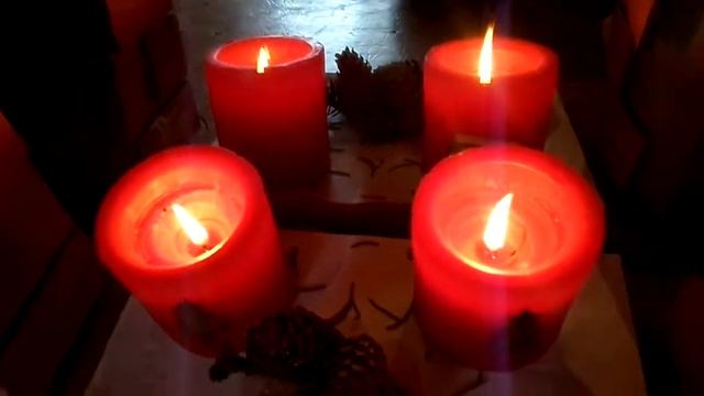 Обзор декаративного камина сделанного своими руками из картона смотреть онлайн
