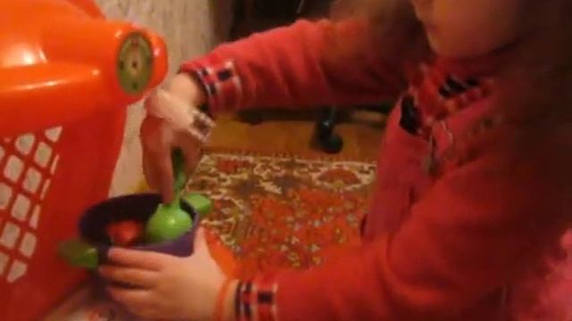 Готовим суп-уха/жизнь в Донецке/как мама/Влог/Для детей смотреть онлайн