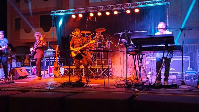 "AMICI PER SEMPRE"#POOH# Official Tribute Band*Sagra dell'uva*{Napola Erice,Trapani}[04.Sett.2022] смотреть онлайн