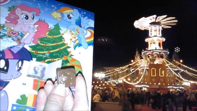 My little Pony and Frozen on Christmas market Рождественский базар - ADVENT Calendar - Door 22 смотреть онлайн
